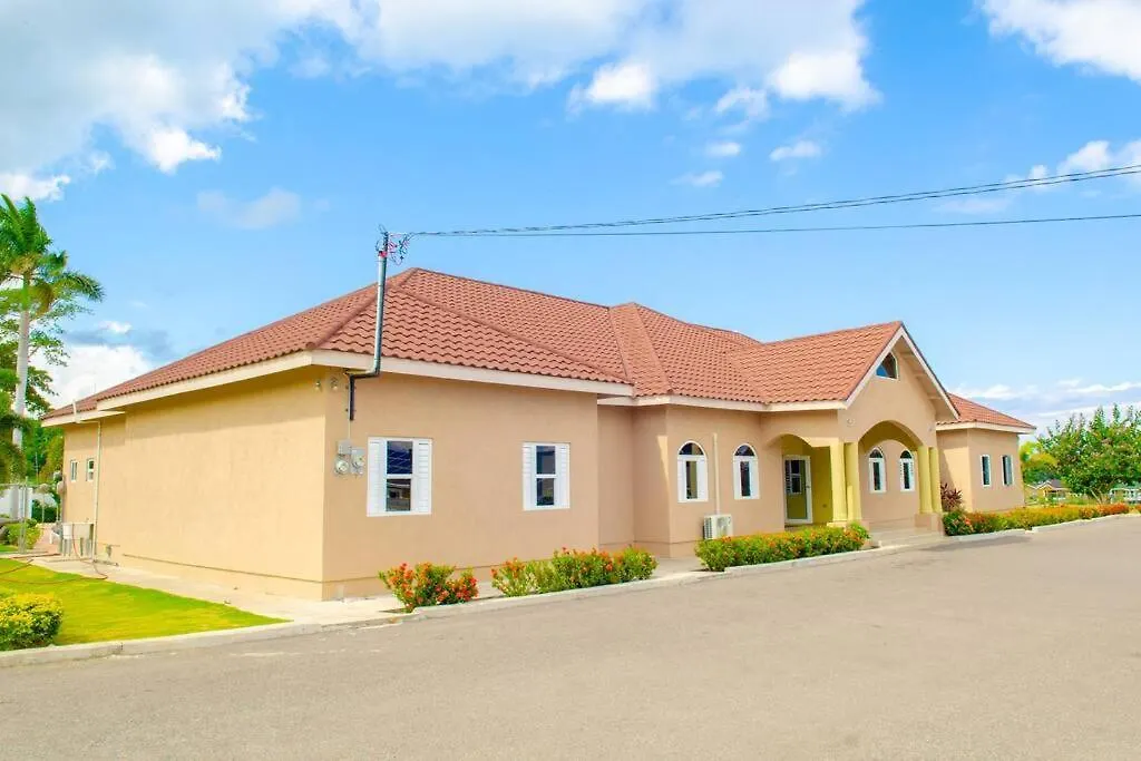 Holiday home Marriott Drax Hall W Private Pool, Ocho Rios Mammee Bay